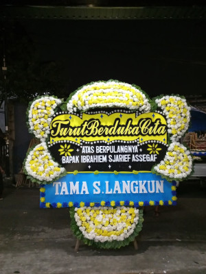 Papan Bunga Duka di Diwek